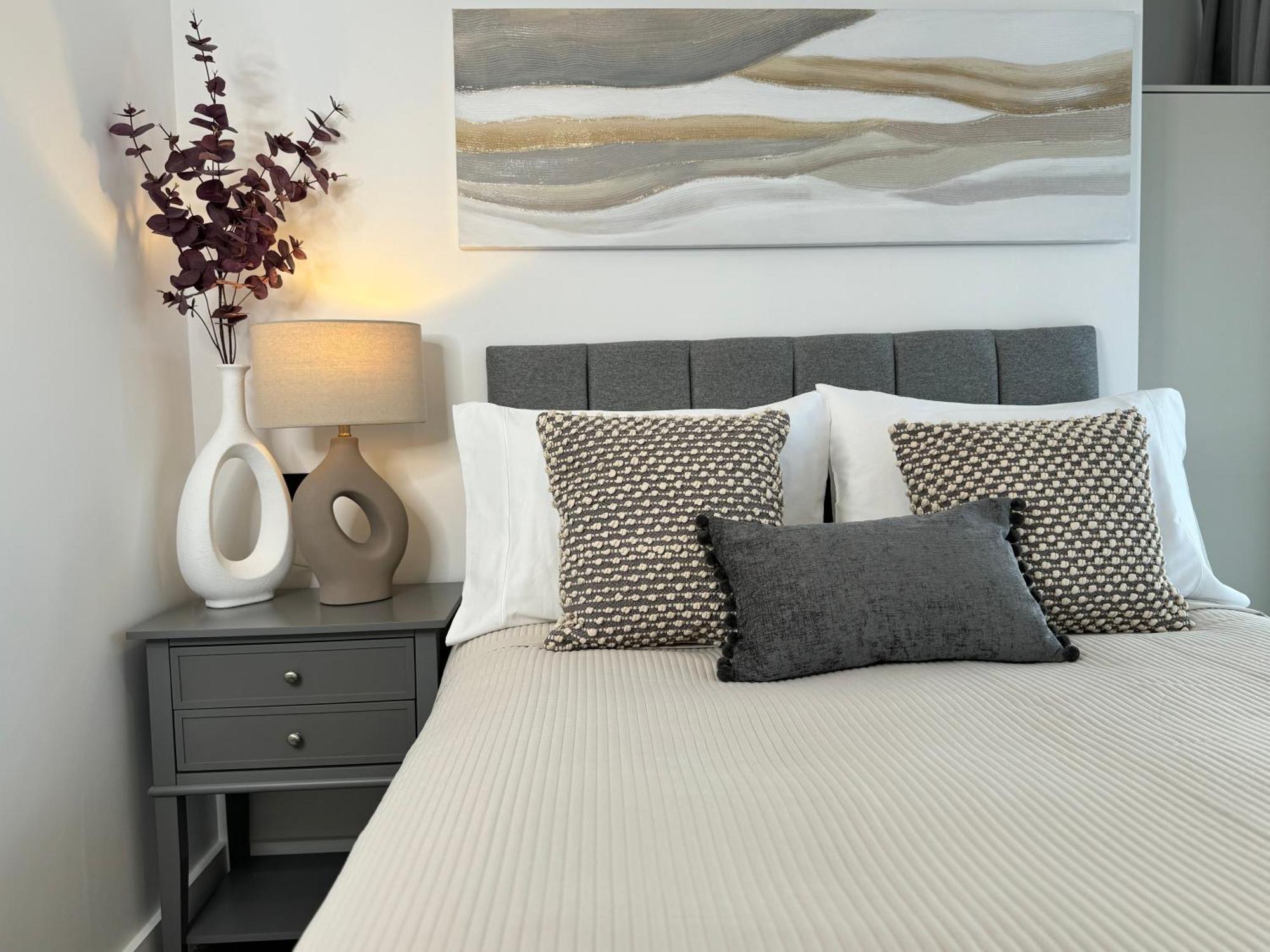 Modern One-Bedroom Apartment Swindon Kültér fotó