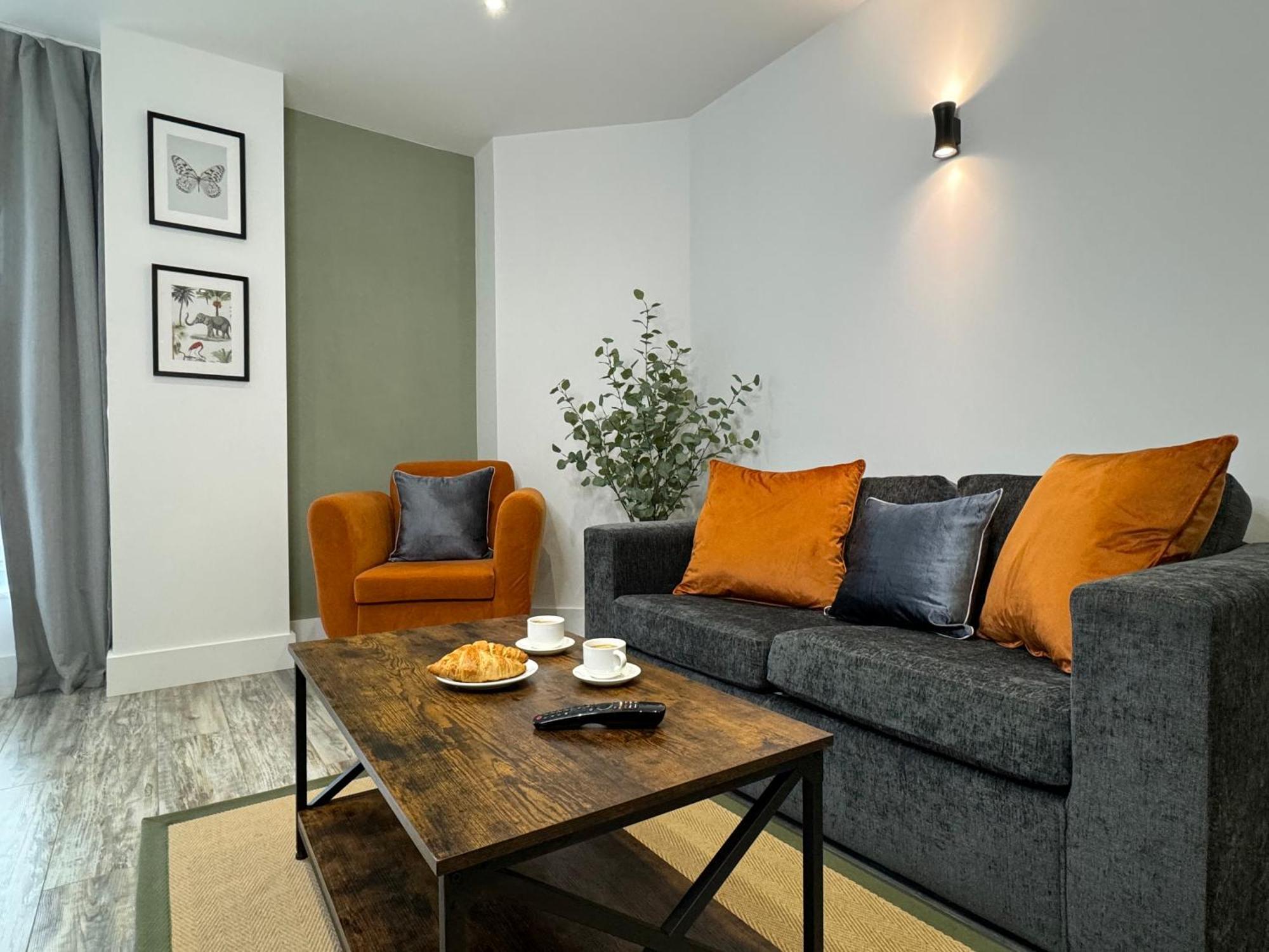 Modern One-Bedroom Apartment Swindon Kültér fotó